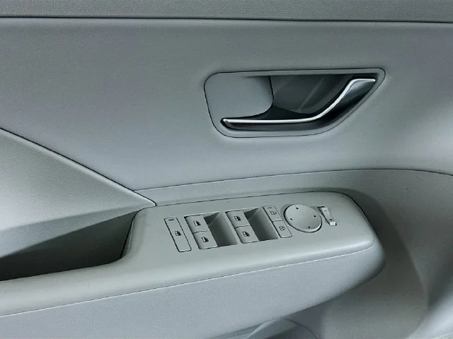 New 2026 Hyundai KONA SEL Premium