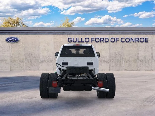 New 2026 Oxford White Ford XL image 6