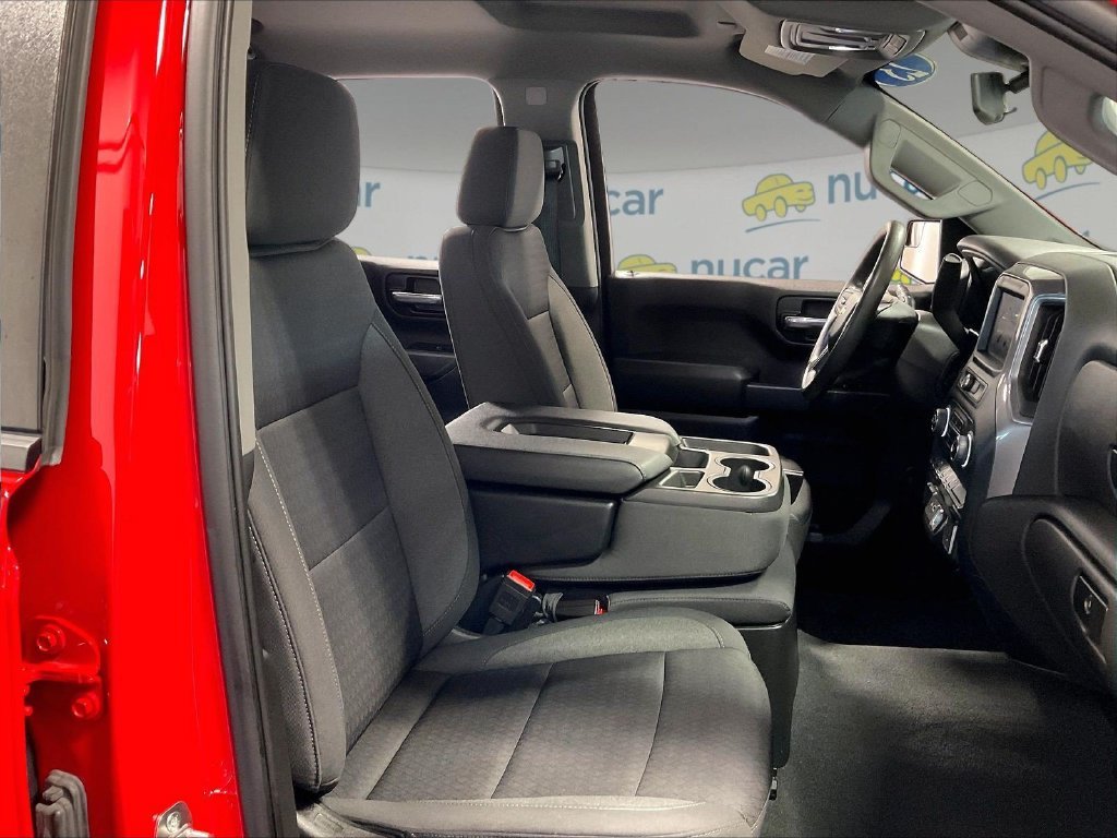 Used 2023 Red Chevrolet Custom image 11