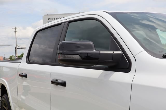New 2026 Bright White Clear-Coat Exterior Paint RAM Big Horn image 2