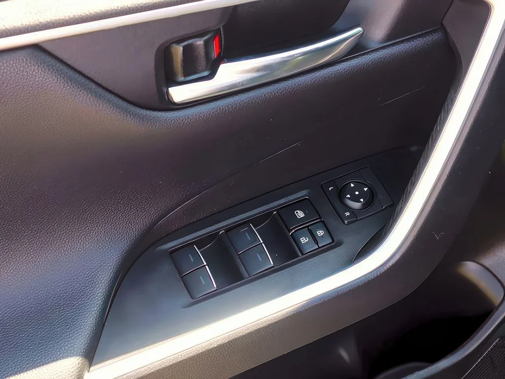 2022 Toyota RAV4 TRD Off-Road - Photo 12