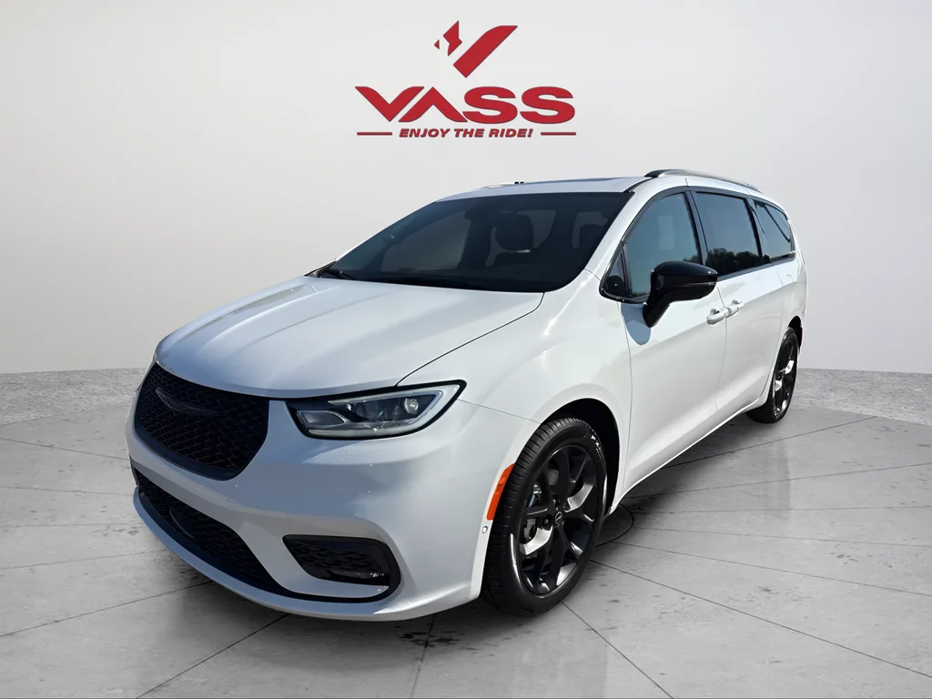 2026 Chrysler Pacifica