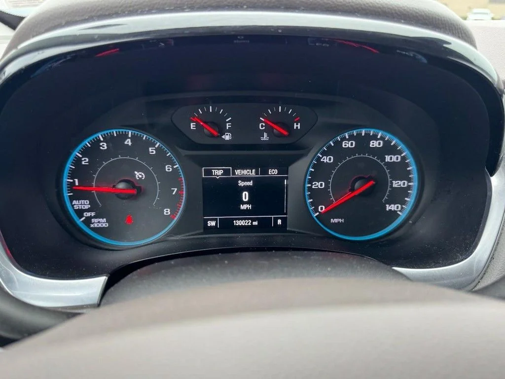 Used 2019 Silver Chevrolet LT image 22