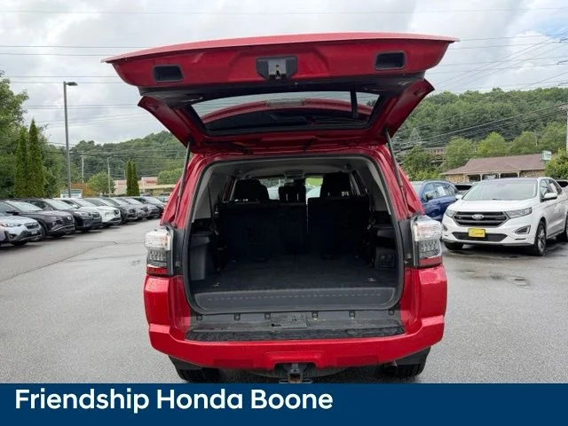 Used 2021 Red Toyota SR5 image 31