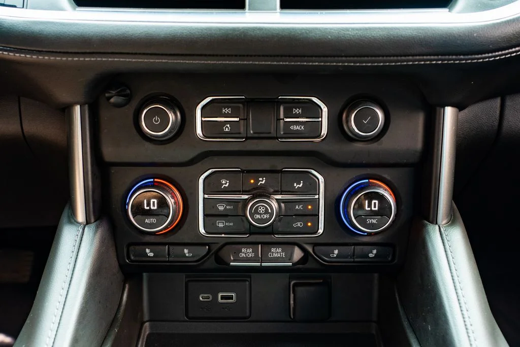 Used 2021 Black Chevrolet LT image 19