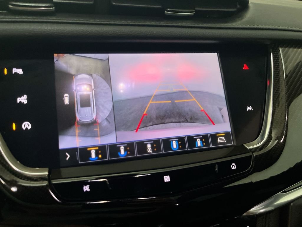 Used 2020 Silver Cadillac Sport image 21