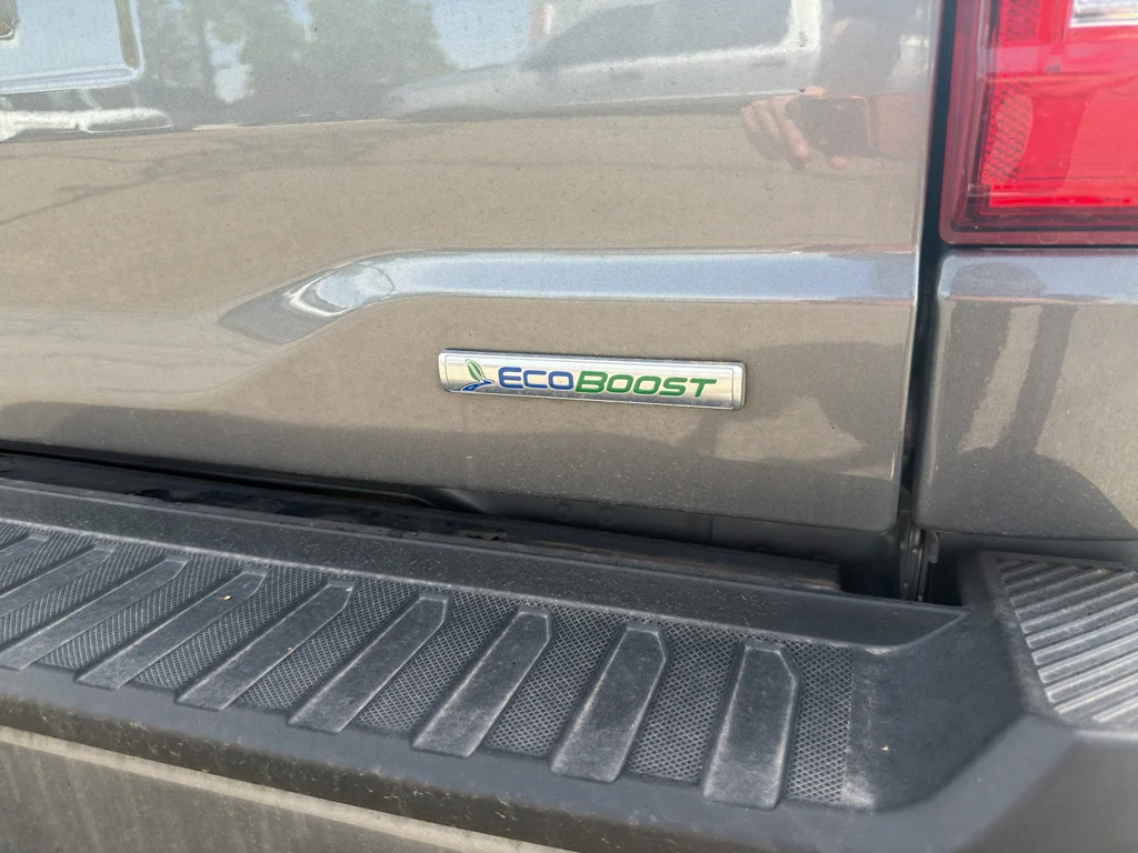 Used 2023 Carbonized Gray Metallic Ford LARIAT image 11