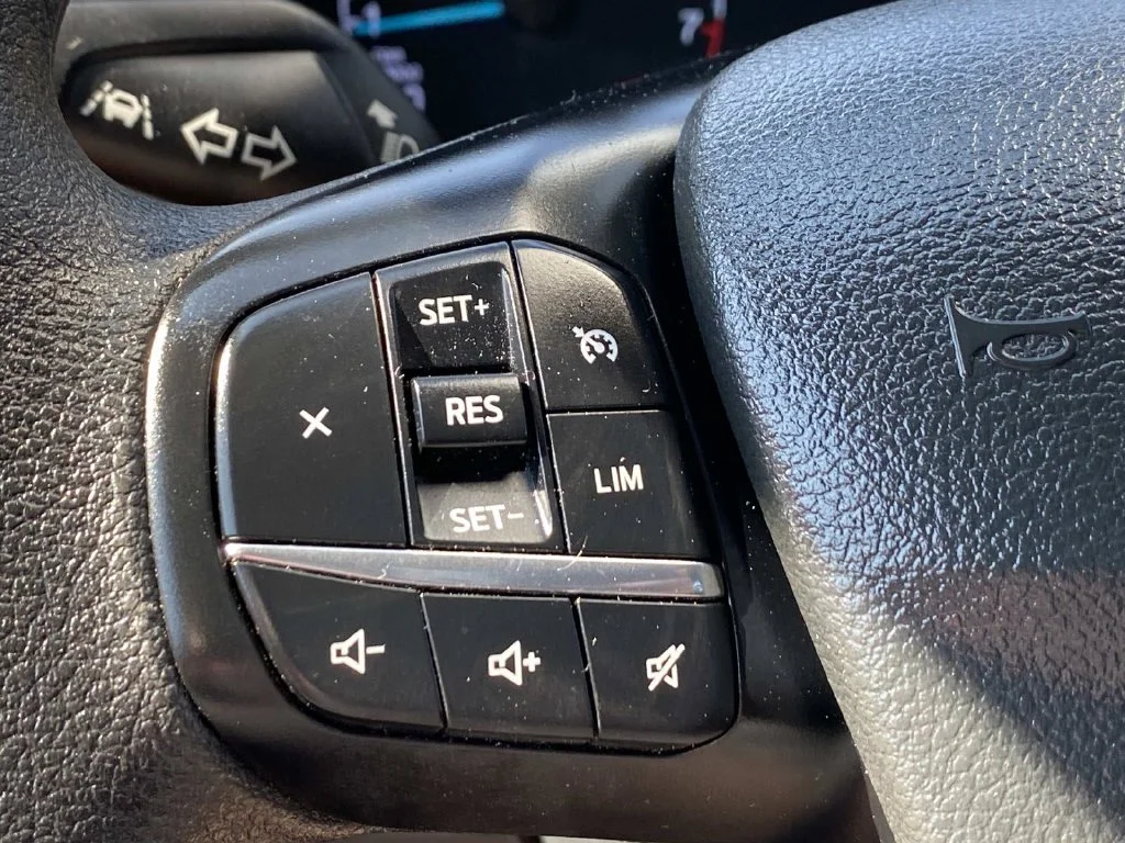 Used 2025 White Ford Base image 19