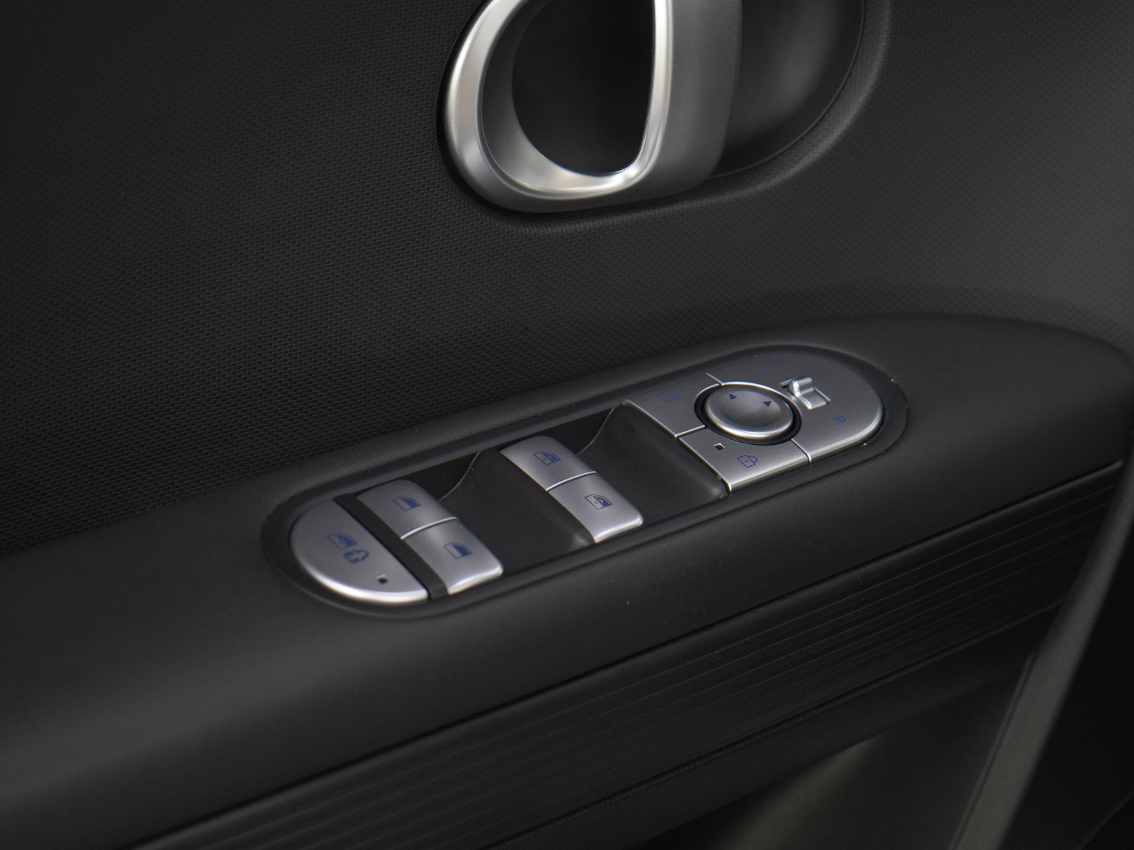 2024 Hyundai IONIQ 5 SEL - Photo 21