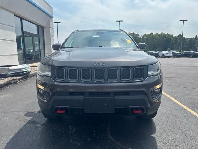 Used 2018 Granite Crystal Metallic Clearcoat Jeep Trailhawk image 3