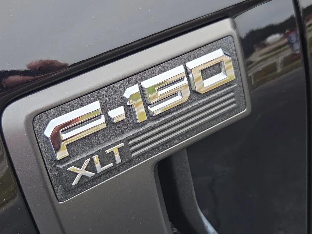 Used 2023  Ford XLT image 27