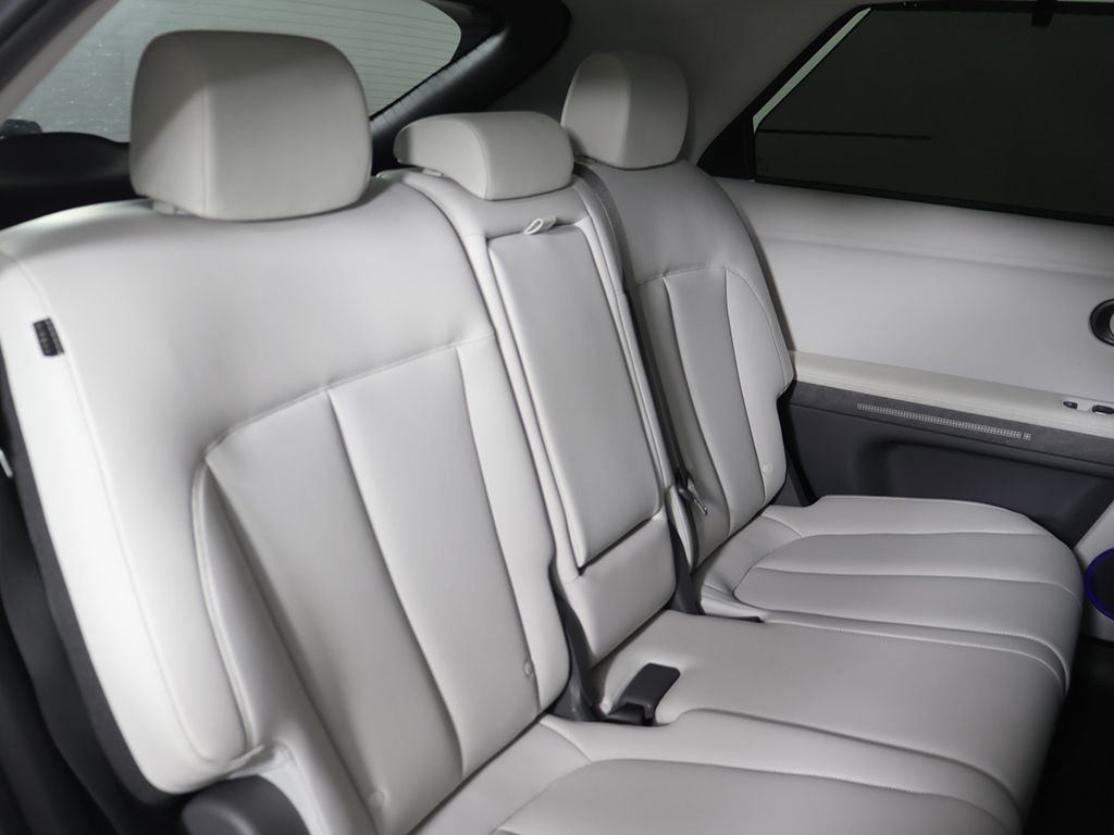 2025 Hyundai IONIQ 5 Limited - Photo 37