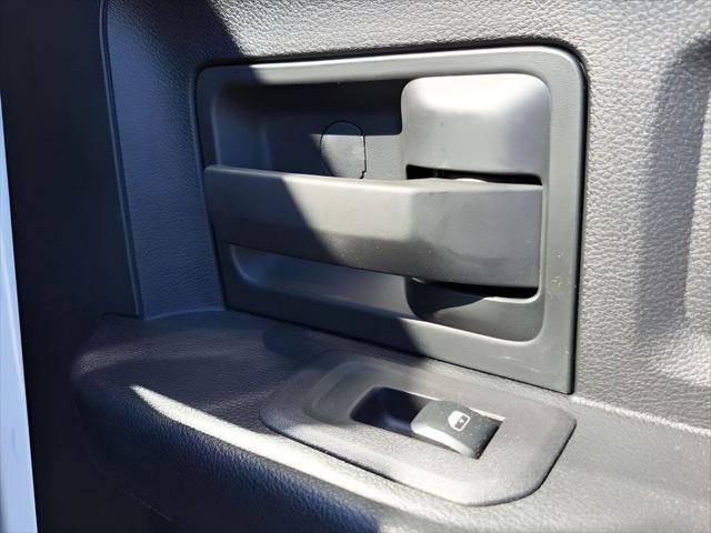 2026 RAM 3500 Tradesman - Photo 41