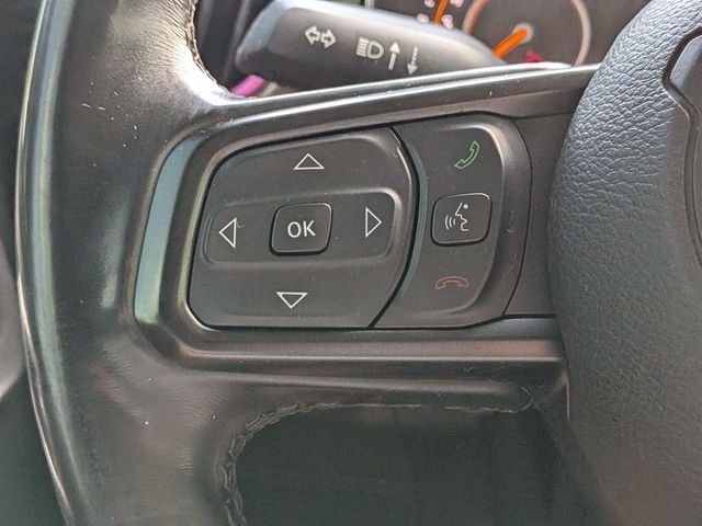 Used 2020 Black Jeep Sport image 30