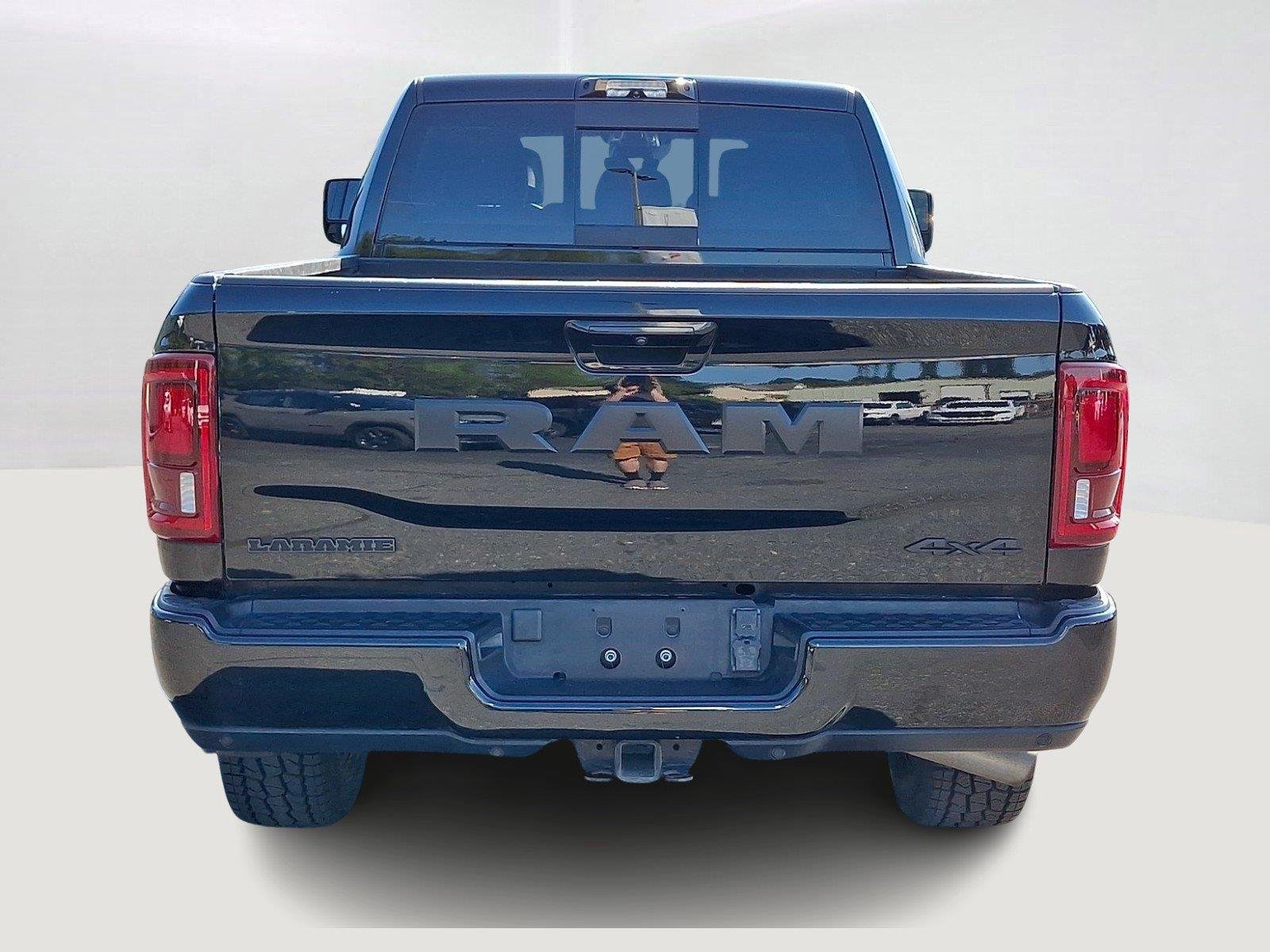 Used 2025 Diamond Black Crystal Pearlcoat Ram Laramie image 5