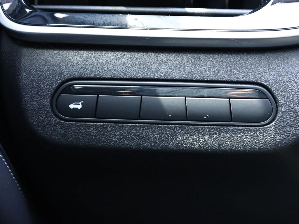 Certified Used 2023 Gray INFINITI PURE image 34
