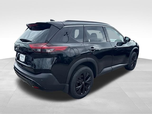 Used 2023 Black Nissan SV image 5