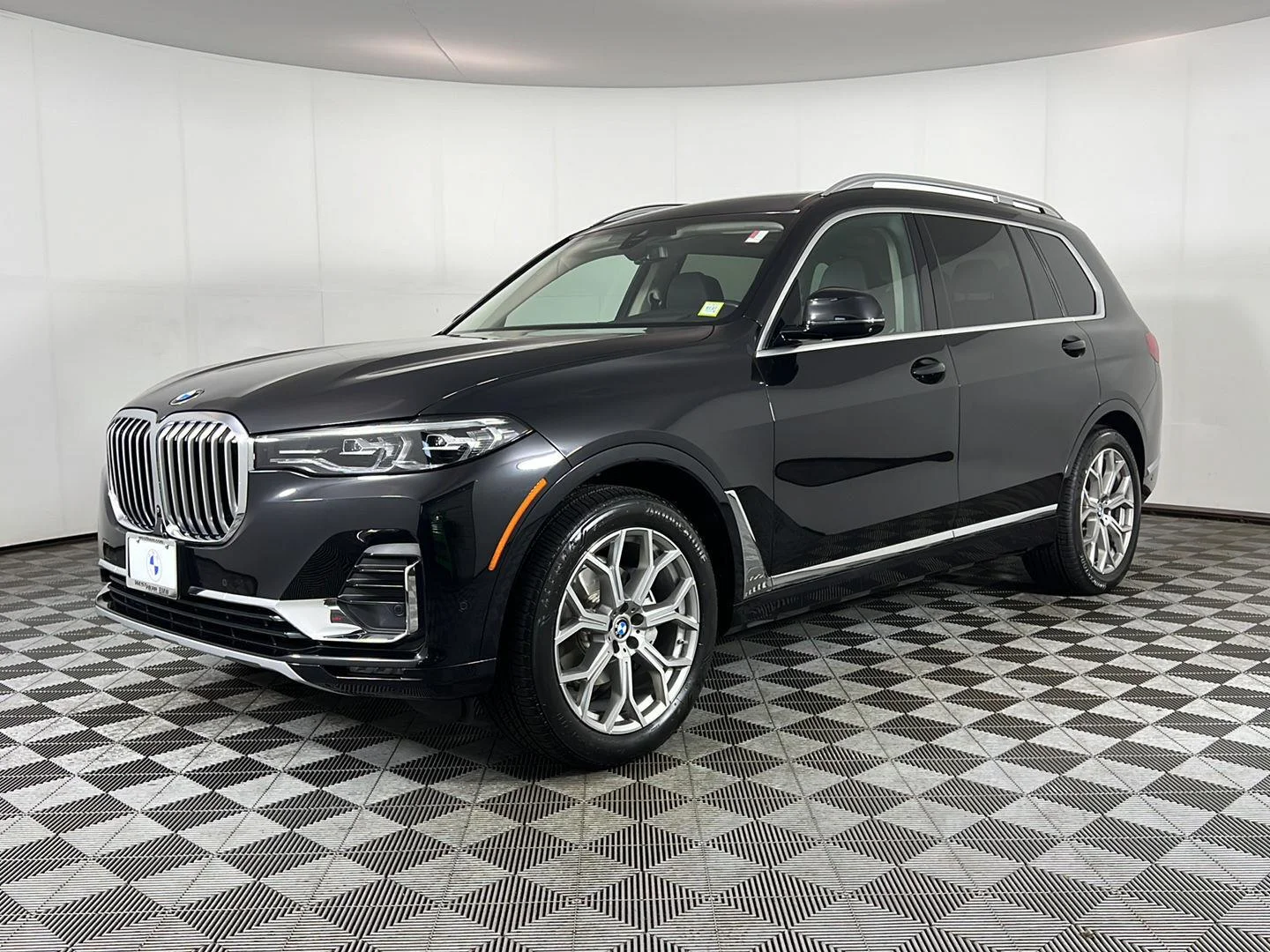 Used 2022 Black Sapphire Metallic BMW xDrive40i image 12