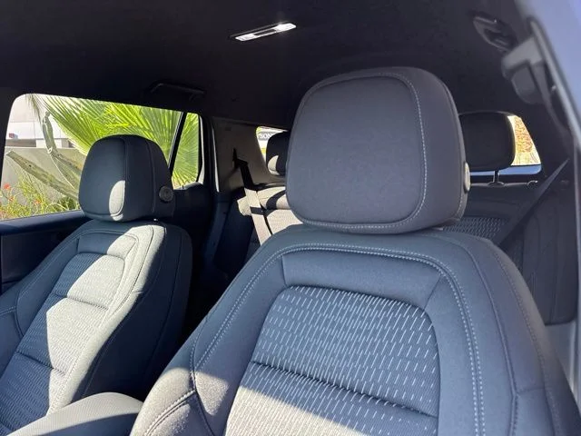 New 2027 Black Chevrolet LT image 17