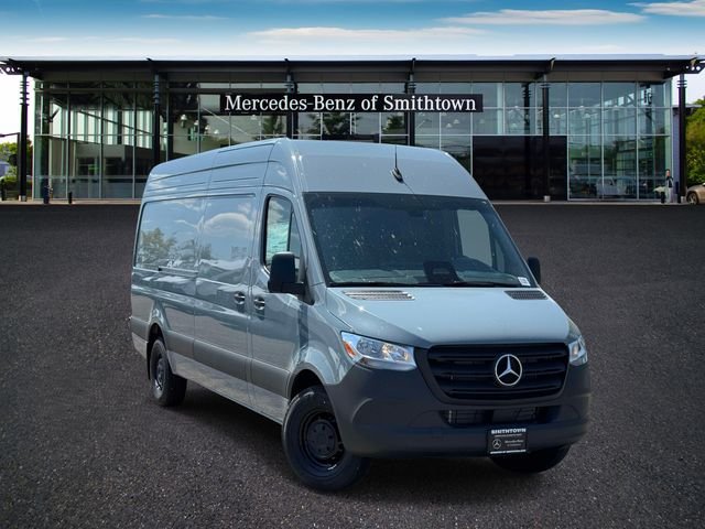 2026 Mercedes-Benz Sprinter 2500 170 WB High Roof's photo