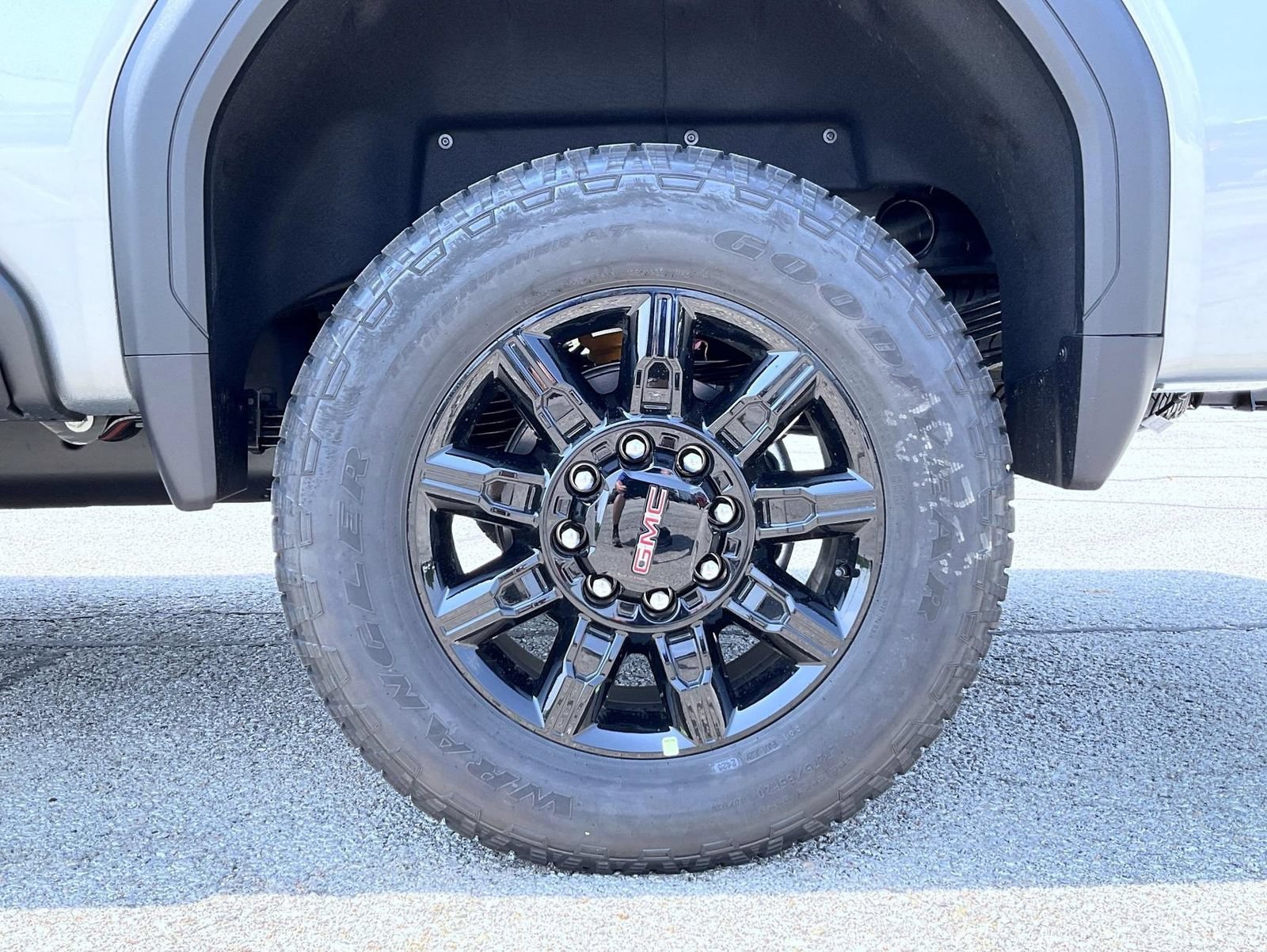 2026 GMC Sierra 2500HD AT4 - Photo 22
