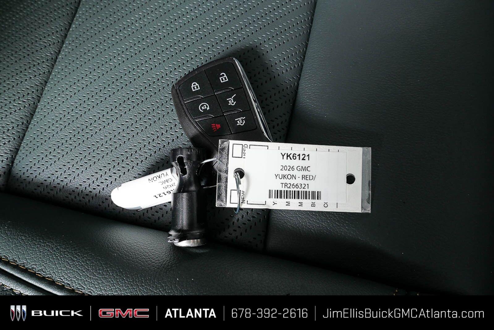 2026 GMC Yukon AT4 - Photo 27