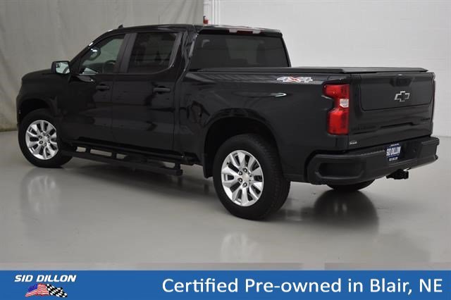 Used 2024 Black Chevrolet Custom image 13