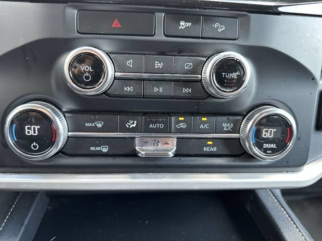 Used 2023 Silver Ford XLT image 18