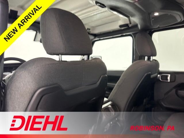 Used 2025 Blue Jeep Rubicon image 16
