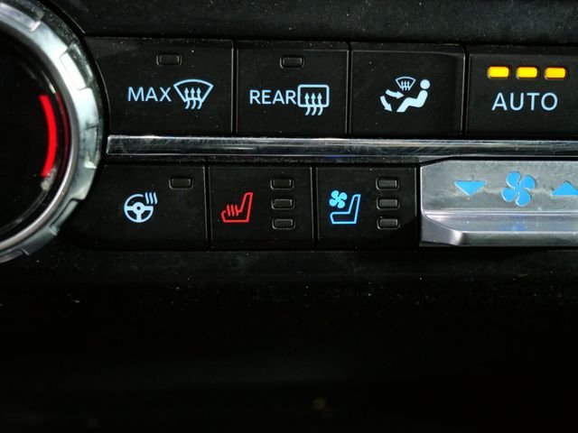 Certified Used 2024 White Ford Lariat image 29