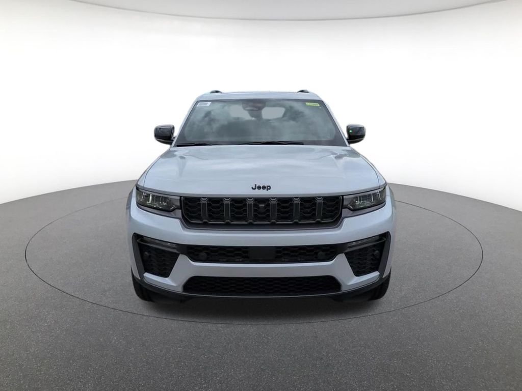 New 2026 Silver Zynith Jeep  image 17