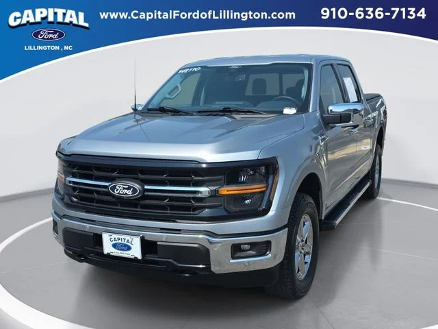 Used 2025 Silver Ford XLT image 1