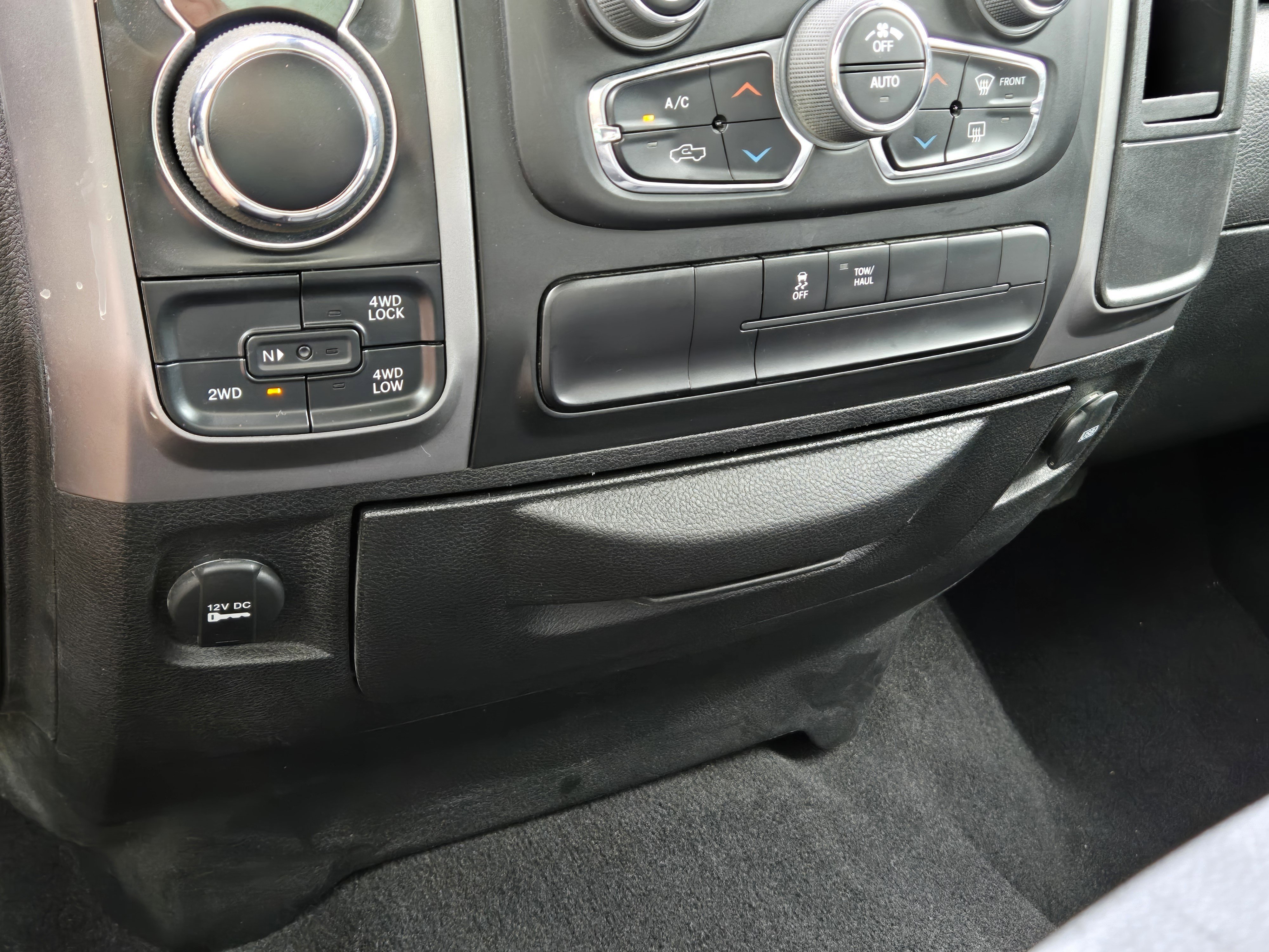 2023 RAM Ram 1500 Classic SLT - Photo 28