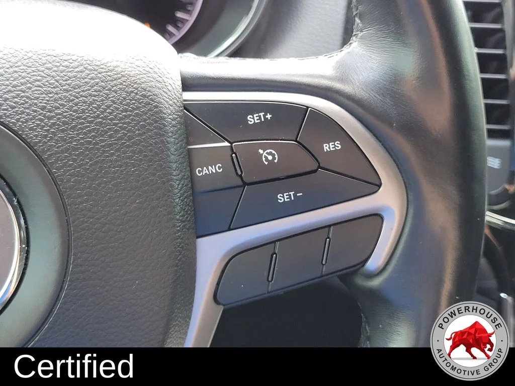Used 2021 Gray Jeep Laredo X image 30