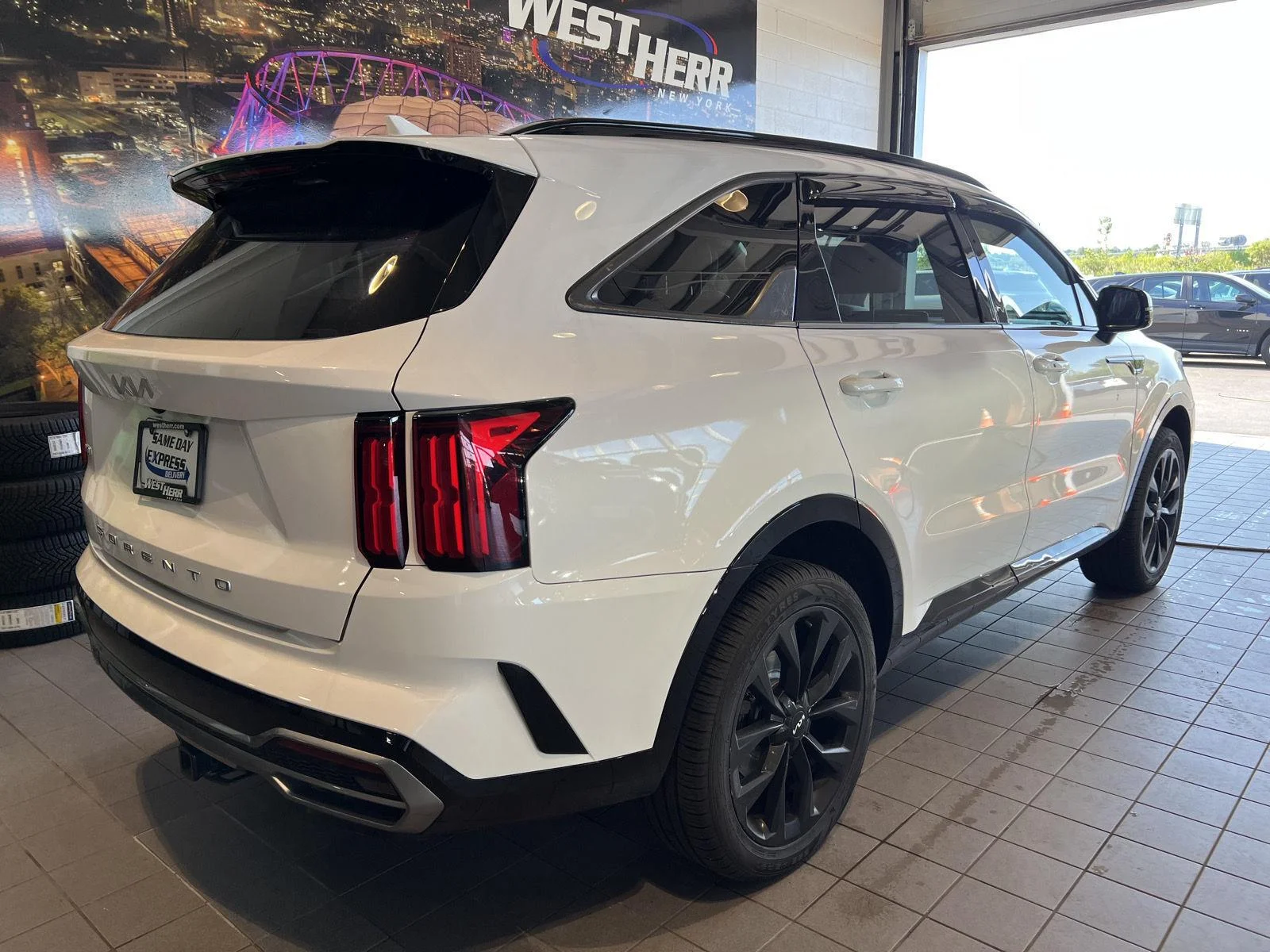 Used 2022  Kia SX image 11