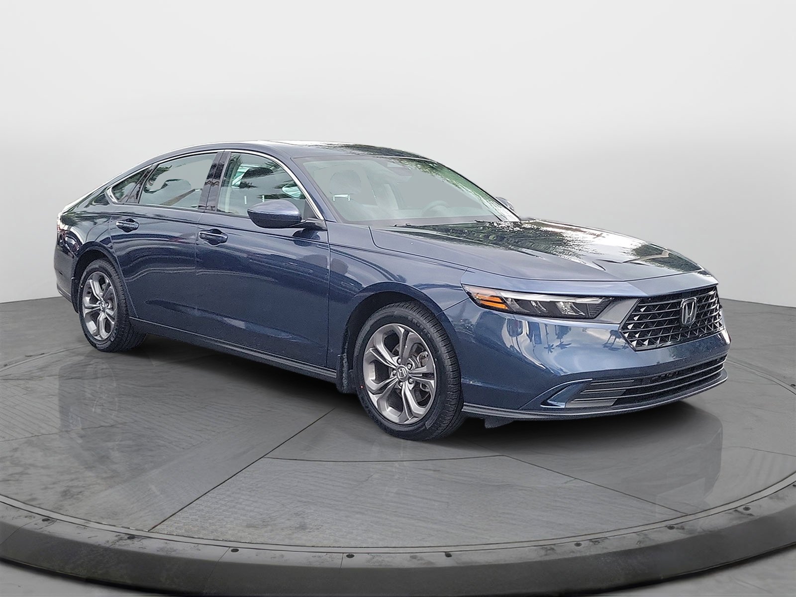 2024 Honda Accord EX - Photo 31