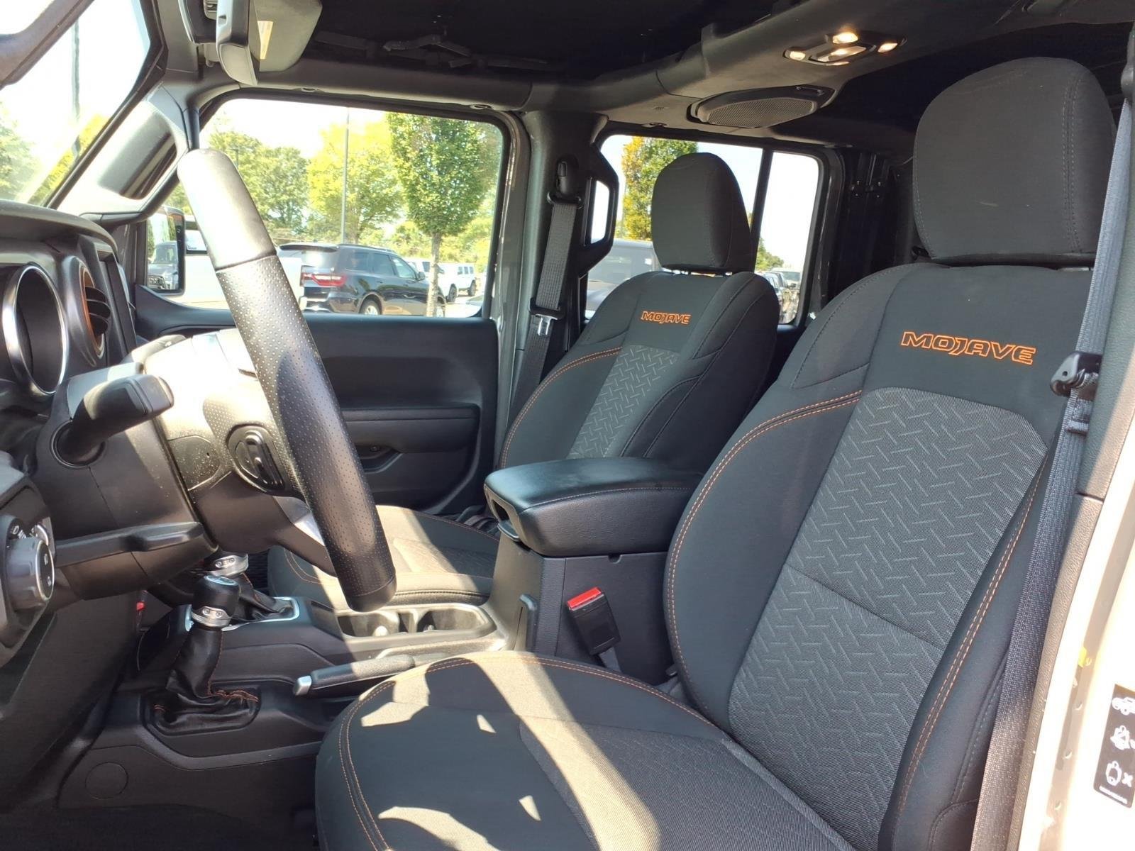Used 2022 Sting-Gray Clearcoat Jeep Mojave image 18