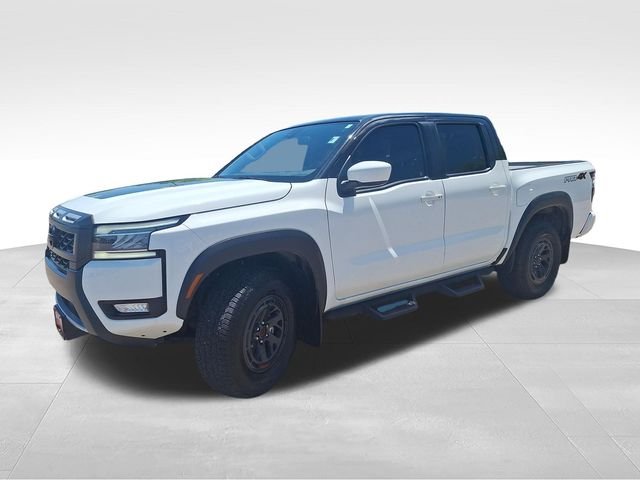 2025 Nissan Frontier PRO-4X Crew Cab 4X4's photo