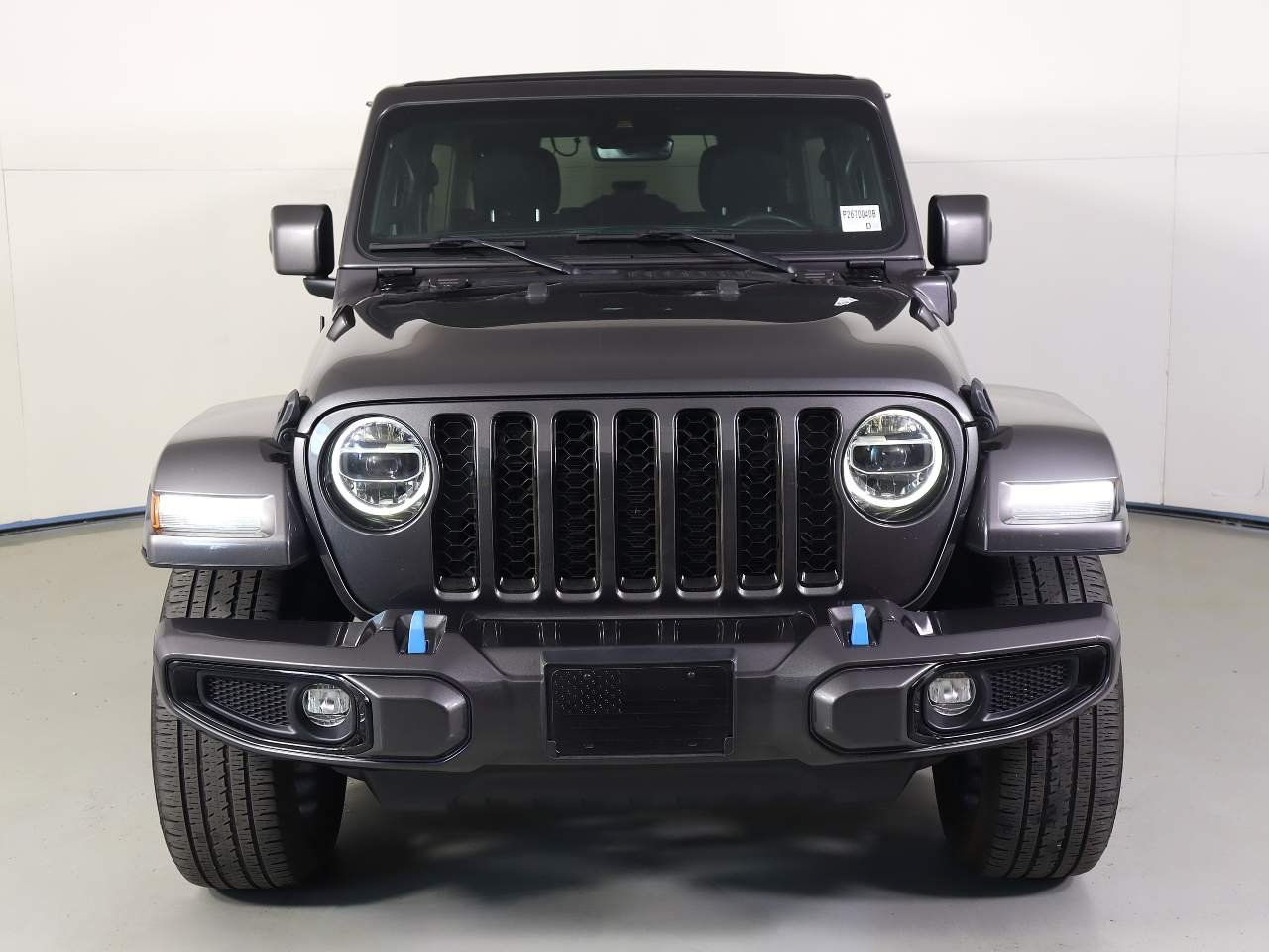 Used 2021 Gray Jeep Sahara 4xe image 6