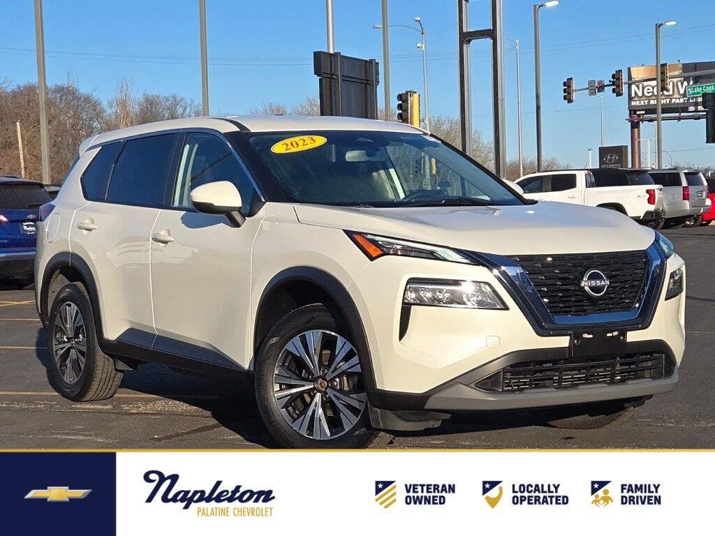 Used 2023 White Nissan SV Intelligent AWD image 1