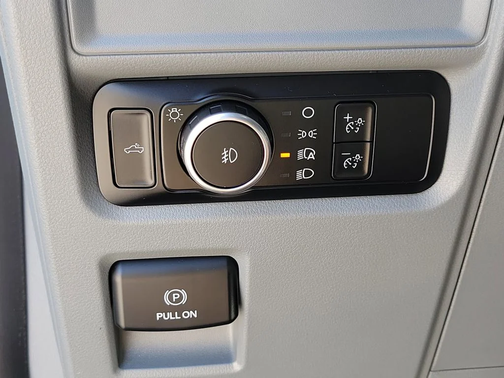 2024 Ford F-150 XLT - Photo 31