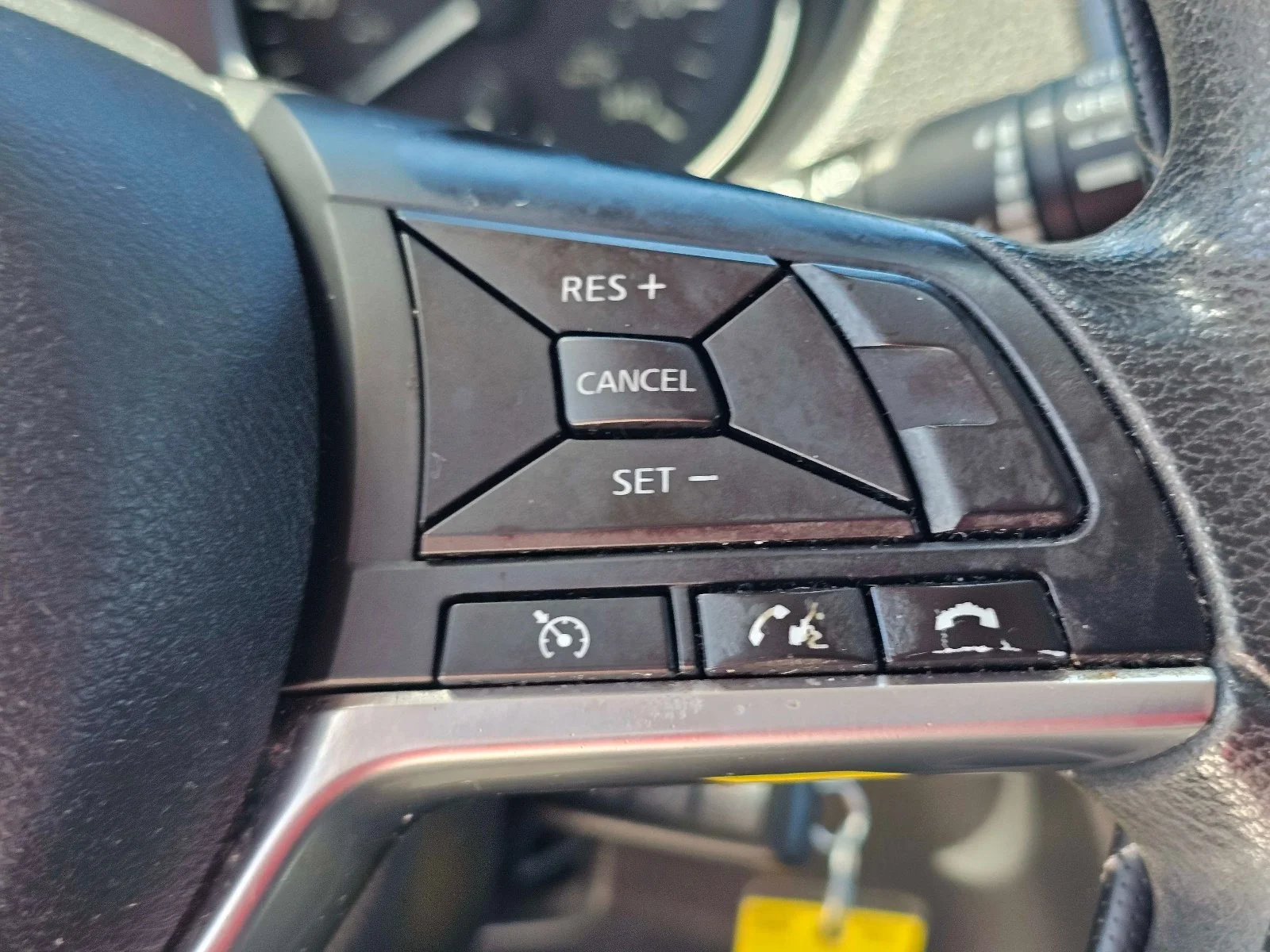 Used 2018 Magnetic Black Nissan S image 20