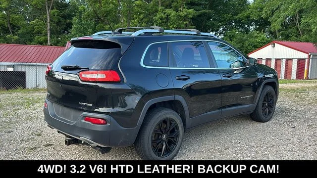 Used 2014 Black Jeep Limited image 28