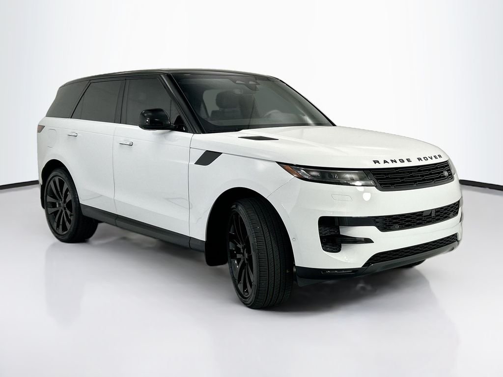 Used 2026 Fuji White Land Rover SE image 3