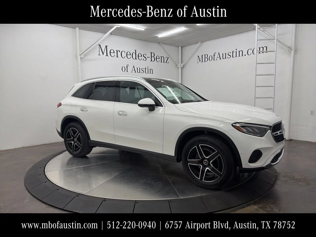 Used 2026 White Mercedes-Benz GLC 300 image 1