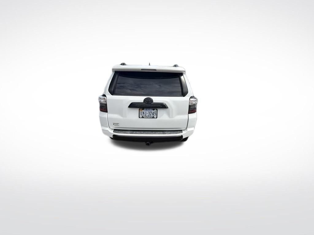 Used 2018 White Toyota TRD Off-Road image 6
