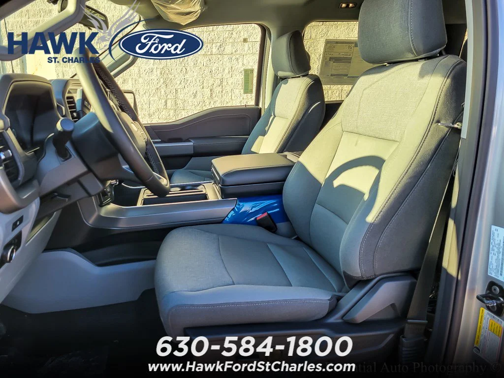 2025 Ford F-150 XLT - Photo 8