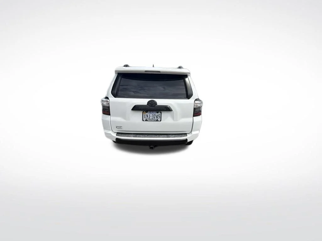 Used 2018 White Toyota TRD Off-Road image 5