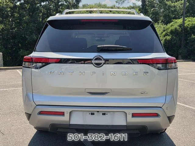 Used 2023 Silver Nissan SL image 4