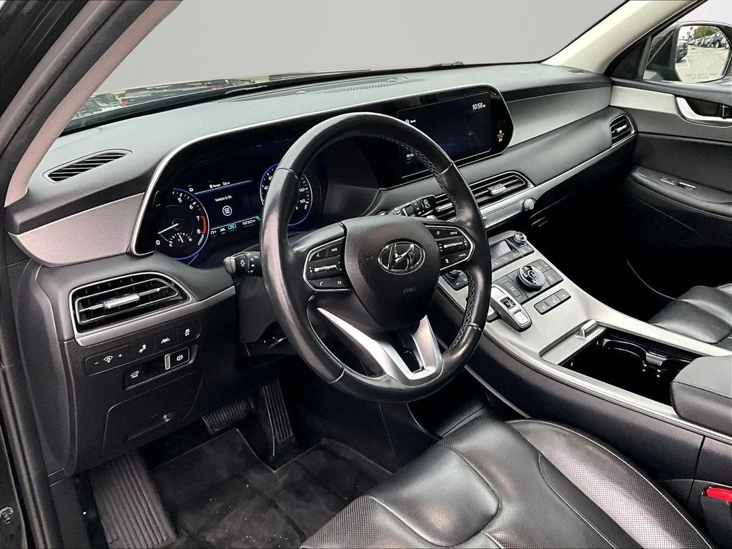 Used 2022 Black Hyundai SEL image 15